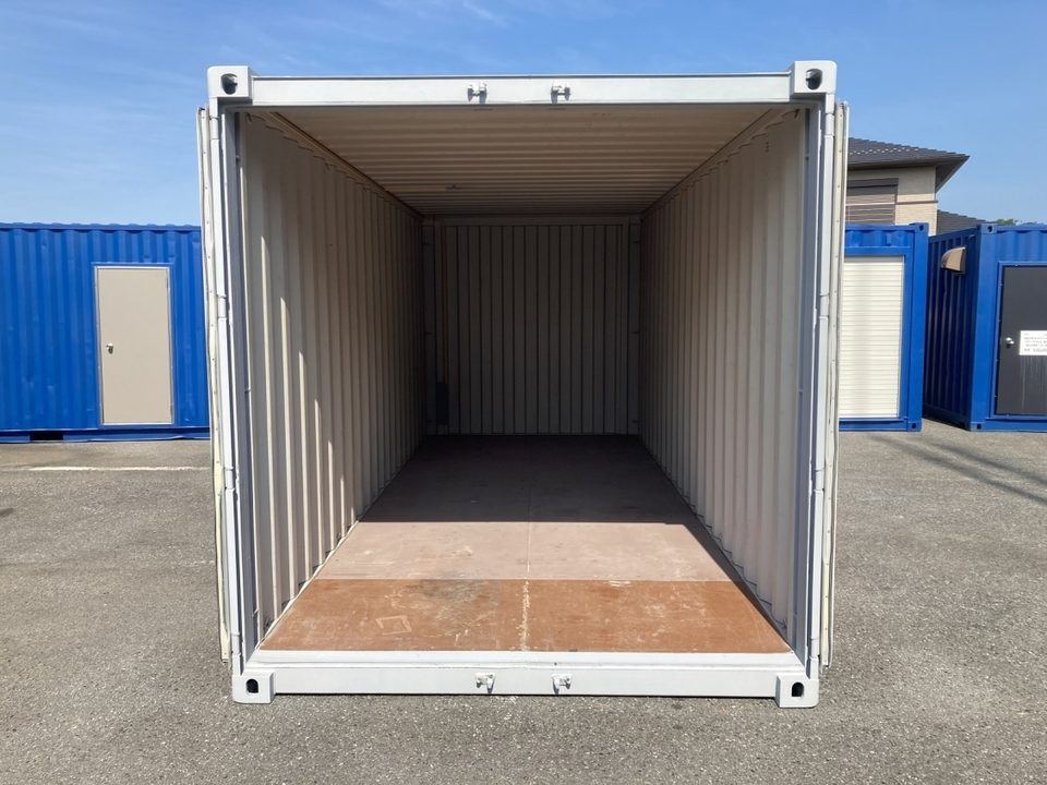 20フィートコンテナ 中古B級品 ライトグレー塗装の写真 4枚目（全4枚）